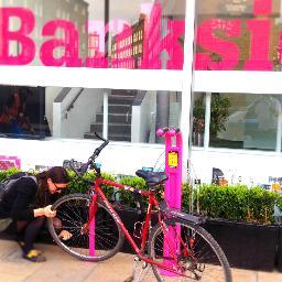 The UK's 1st on-street cycle fixing station. Located near CSH7 in London's Bankside area. The stand has a number of useful tools and a high quality air pump!