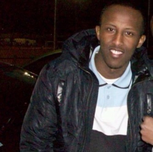 Donyahyaa's profile picture. 