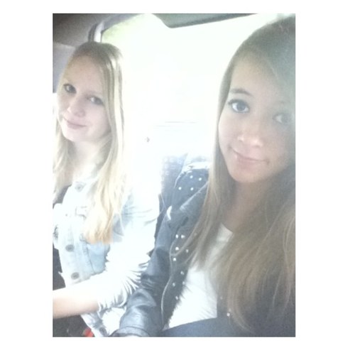 Hi! We are two Dutch cousins, who love One Direction ♡ | Ziall shippers all the way! | Email: BrittAndDenise@live.nl | 03'05'2013 best day ever ! ♡