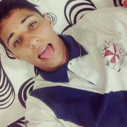 O mundo vαi girαr , e eu espero α minhα vez ↯....  *_*