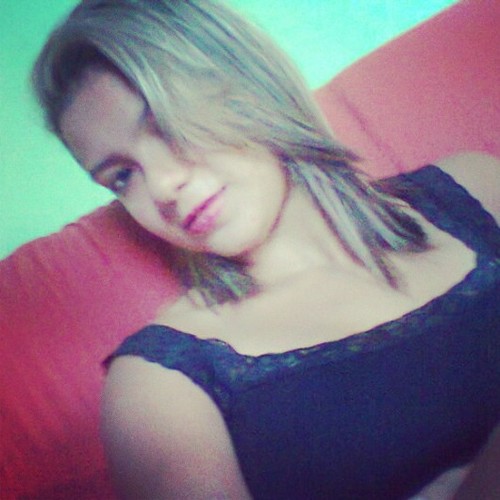Encontramos o amor num lugar sem esperança.
we fond love ( Rihanna )