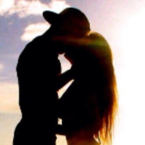 Volg ons voor puber-account dingen, foto’s en meer in jou TimeLine. Voor vragen: tweet_pubers@hotmail.com & onze ask!