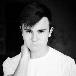 Ehmaikay's profile picture. Whovian, Nerd fighter, Cinephile, satanist and general nice guy, unless you are  an asshole, then fuck you!