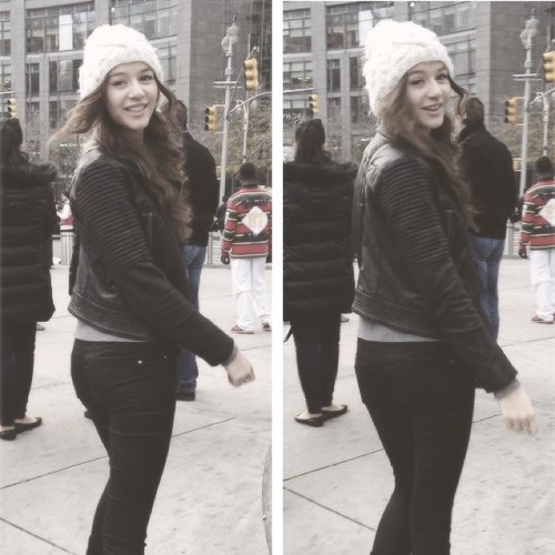 Hey! im such a big fan of eleanor and she has this priv account would you follow it please? Its @Elean0rJCald3rr  SHH dont tell her!