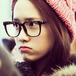 HI guyz!!!  im 12 years old please Follow me, I'll follow you back!!! :P  #YoonAddict