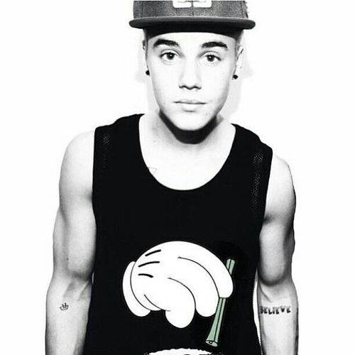 Met my life 4/6/13. In love with Justin,Basketball,Wifi and Fo