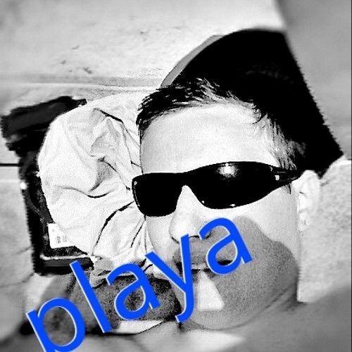 Cueille le jour présent et sois le moins confiant possible en l'avenir. Follow back