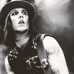 Jimmy's life was a song. One of those songs that you wanna play over and over again.
9.2.1981. - foREVer ♥