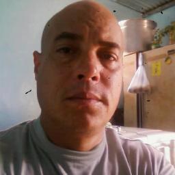 dariolh66's profile picture. La patria se construye trabajando y con amor.