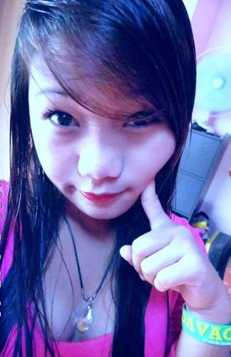 simple and cUTE // ◕‿◕✿. // school @UMDAVAO // cOuRse - BSHRM // ◕‿◕ 18 yrs old // SINGLE but NOT READY TO MINGLE haha UNSAVEH?? #FOLLOW #FOLLOWMEBACK ＼(◉◡◉)／