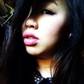 INSTAGRAM: evelynluu | Youtube and Beauty Addict! Full time couch potato. |