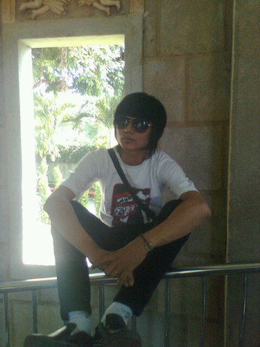 Mencoba sabar
