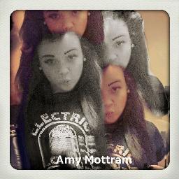 @amymottram and @hannahbarrett_ox for them to know they have many fans and support out then give us a follow, amy follows