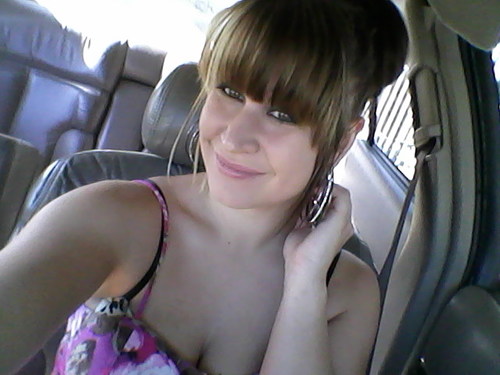 19, burnn it ! my heart belongs on the west sidee ! takeen 040613 ; instagram; @_britttanybitchhh , follow me.