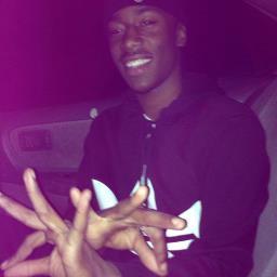 RipMikeScudda. Now Follow Back?