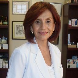 Coord de Dermatoncología en Centro Médico ABC, Dir. Gral de Grupo MédicoDermatológico,. Amante de la opera y el arte. 5518250431