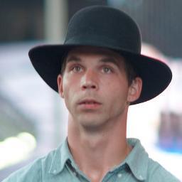 Catapultato nel mondo di Twitter. Abbandonerò o meno la comunità Amish?