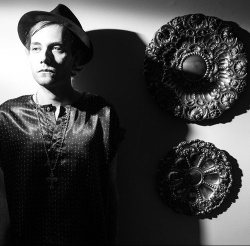 Leo Irvine
http://t.co/R1S86qd433