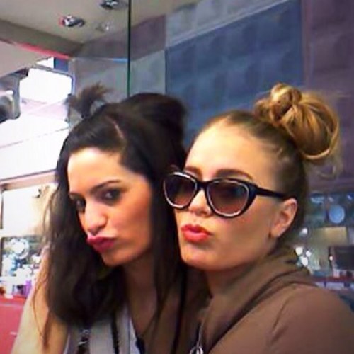 CHICA ∞ || CF de Giuls y Raky, Ex-concursantes del relaity #GH14. Admiración por sus personalidades y forma de ser.