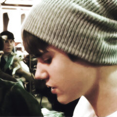 avonsamazing's profile picture. you can't fly unless you let yourself fall