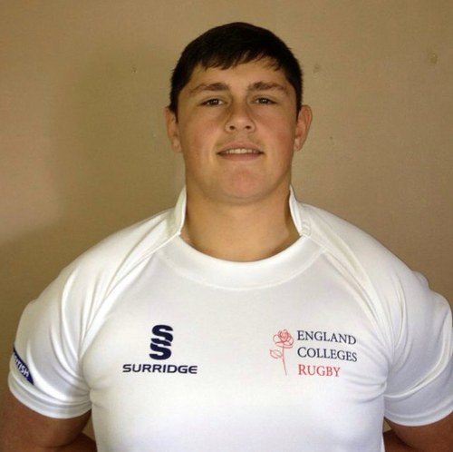 Ex Rugby player for Exeter College, Brixham RFC and England U19’s.