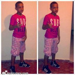 Call Me --→ ROGER  // Follow Me // Follow Back / #Soltero ♥ // :*  .. // :D :D :D .. / HBD 18 De Agostoo. :D // BFF ► NiiKii V . AND ANYARYS ;; ;DDD