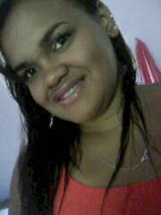 Nao espere demais para ser feliz.,conquiste a sua propria felicidade.