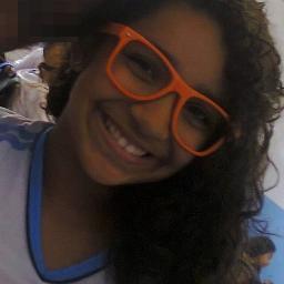 Eu me amo do jeito que eu sou então não fique perdendo tempo querendo ser os outros !!!!