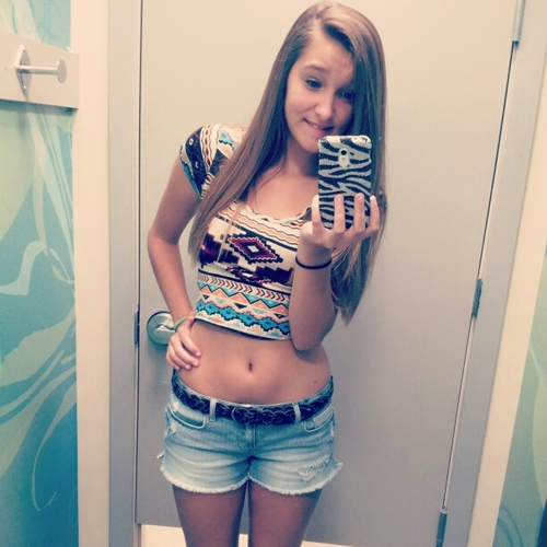 Just Ridin the Rollercoaster that is life , music is my life.♫ Tryna live forever young.☮