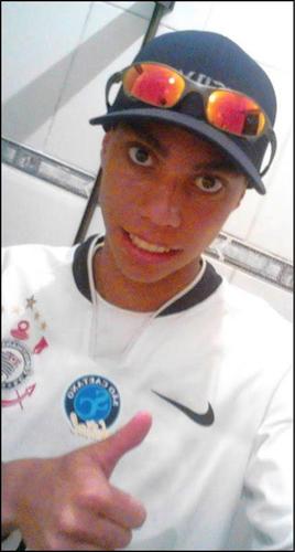 Diizem Quee eoo nãoo rezoo pela Alma dos meoos inimiigos, é Mentira  rezoo Siim, para quee Queimem No Inferno.