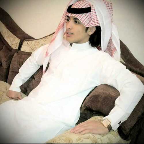 (احب ان اتعرف على الآخرين )*