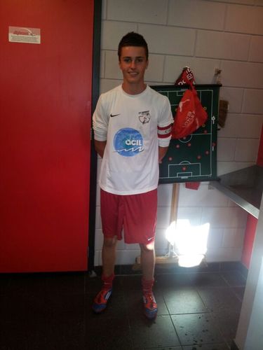 15 Y/O Soccer Player of Bvv Barendrecht B1 and KNVB O/16 #4 / #5 -FEYENOORD 1908 //Farelcollege Havo 4// Insta : Jasonn010