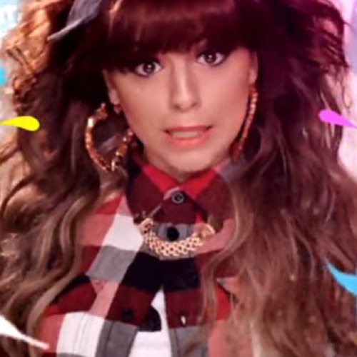 Hi :) im the UK Brat Queen :) Probably one of the biggest fans on cher on the planet :-) if you follow i will do my best to follow back!