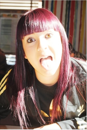 Tal vez no le caiga bien a todo el mundo, pero no finjo ser una persona que no soy. Lo mas bonito de mi vida él ♥  01.07.11