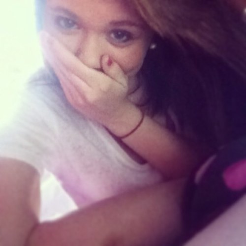 Lara'Leigha'Thompson
17 years old 
Belfast in northern ireland 
live life to the fullest
one'direction
bringmethehorizon
asking alexandria
SWS! tattoos&piercing