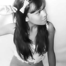 Segue ai que eu sigo de volta xuxus♥