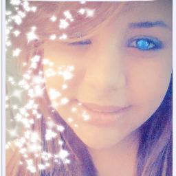 ♕, amo BondeDaStronda ,rap,reggae,musica eletronica,pagode,ROCK, resumindo sou ecletica