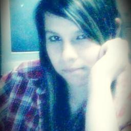 sou uma rockeira,diferente,sem preconceitos :))