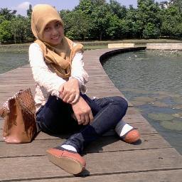 SIMPLE :')