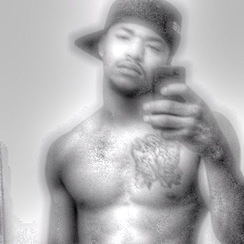 my name is dante, im 22 yrs old. im currently in college.