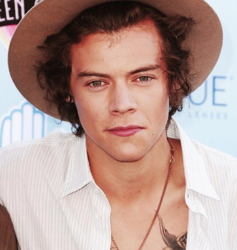 Please follow my main @fabnarryx