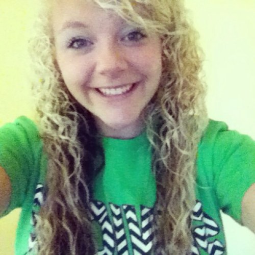 kayweeriggs's profile picture. Don't worry about the people who aren't worried about you.. 17. SENIOR! Instagrammm: kaylee_riggs ------------- NAPPY HAIR IS HAPPY HAIR.