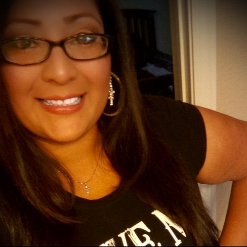I am beautiful 
Work at ATT 
Have three kids 
I love my kids 
they are there for me
