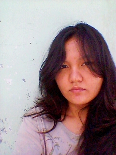 Magister student at Institute Technology of Bandung majoring fashion.