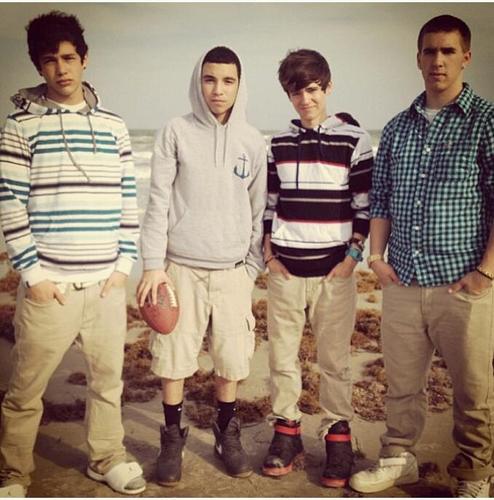 My love for the Foolish Four is unbearable. I love them so much! But my love for Austin is crazy. Ask for a follow back.