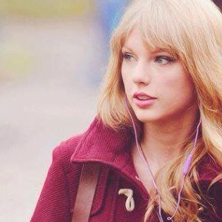 I love taylor swift 4ever n ever cuz she's my life she's my inspirasion ❤❤✌ remember me i'm the fan of 23 years old pop and country singer TAYLOR ALISON SWIFT ❤