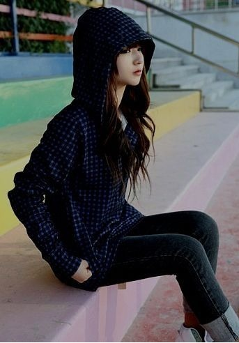 ItsYulha's profile picture. 서율하. 사랑은 날 바보로 만들어