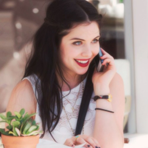 SPClaireTheron's profile picture. ѕσ кєєρ тαℓкιиg ℓσνє ¢αυѕє ι ℓσνє тσ нєαя уσυя νσι¢є. {ѕιиgℓє, яρ}