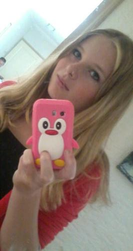 ☆Loves to dance☆13 jaartjes☆Aoc-oost#2kg1☆Ik hou van mijn lieve vriendinnetjes' ♡