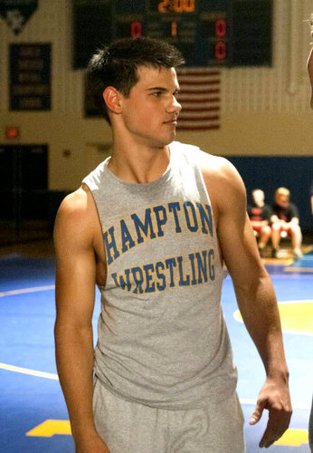 Imma just a RP of Taylor Lautner ☺ | #BritishFams #westernfams #BuleRumpi #CoganFams